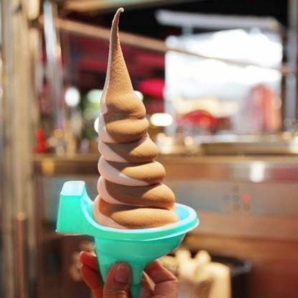 toilet bowl shaped soft serve cone ice cream cup soft serve ice cone